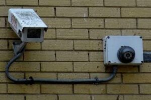 Lire la suite à propos de l’article Caméra de surveillance, tout n’est pas permis